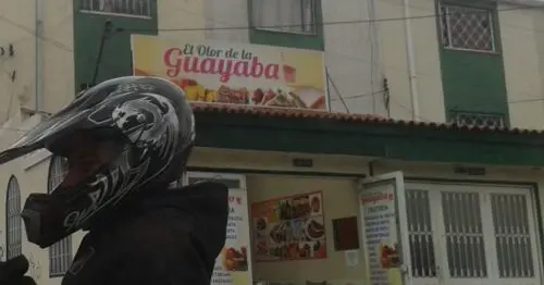 EL OLOR DE LA GUAYABA EL OLOR DE LA GUAYABA